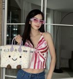 Swiss Candy Sprite Pattern Zipper Closure Handbag - Image 6