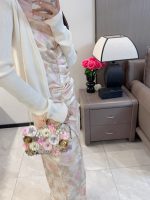 Colorful Floral Beaded Clutch for Weddings - Image 9