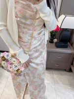 Colorful Floral Beaded Clutch for Weddings - Image 11