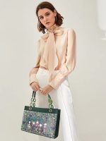 Bohemian Cartoon Girl Print Tote Bag - Image 4