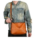 Full Grain Leather Men's Retro Casual Shoulder Bag - Image 2