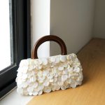 Artisanal Shell Sequin Wooden Handle Bag - Image 2