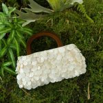 Artisanal Shell Sequin Wooden Handle Bag - Image 3